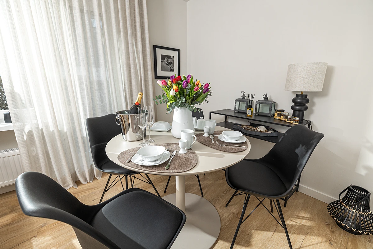  Ferienwohnung "Düne" - Esszimmer